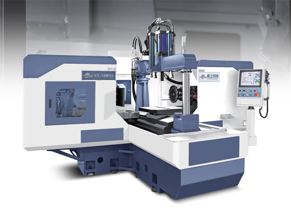 數控銑床與加工中心的區別是什么?-廣東輝上機械科技有限公司